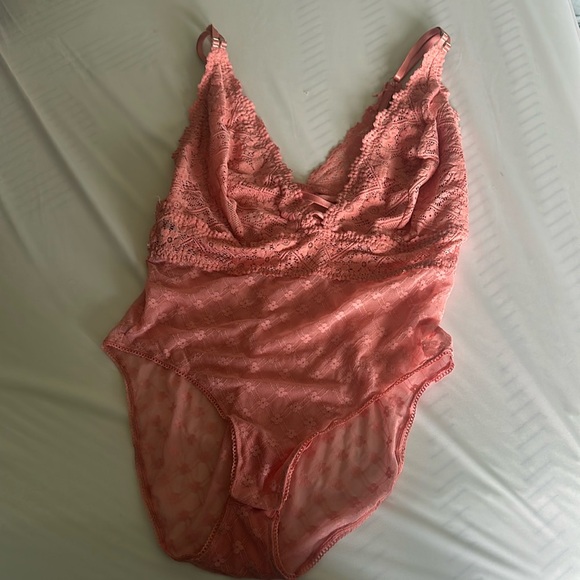 NWT AERIE LACEY BODYSUIT FULL BUTT COVERAGE - Picture 2 of 9